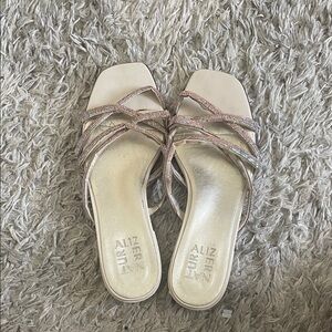 Naturalized sparkly bedazzled sandals women’s size 7